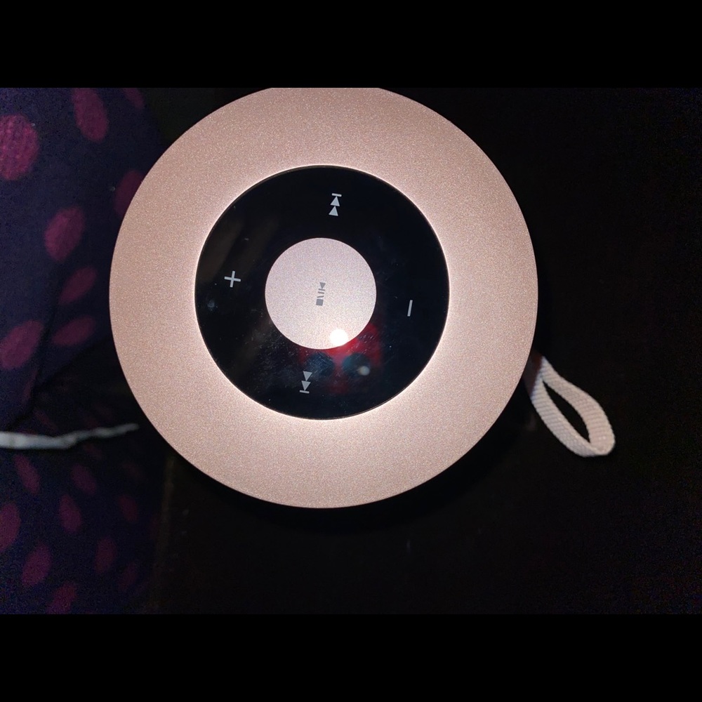 Sound angle Bluetooth speaker
